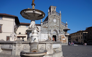 Prato town square