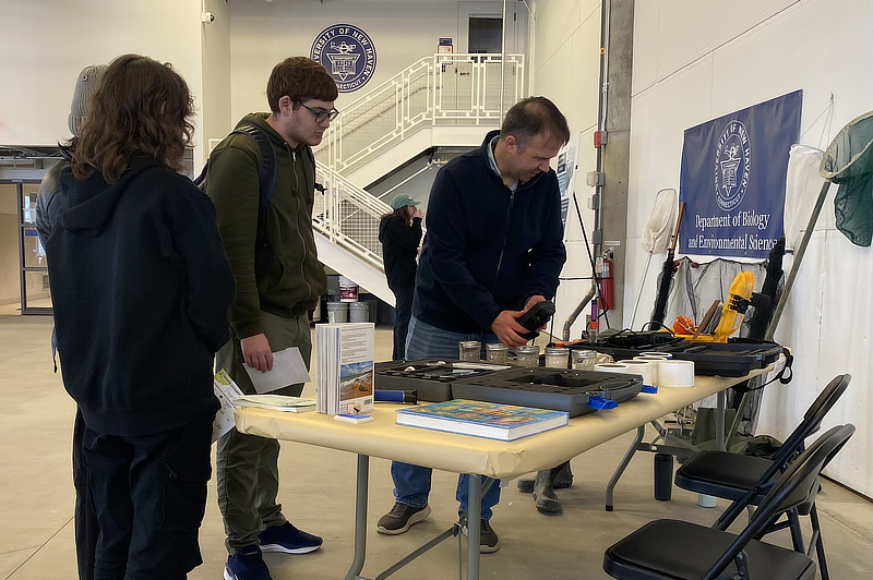 Students browsing resources table