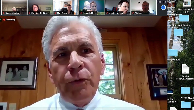 Image of Armand Lauzon speaking on zoom for the University/U+0026#x27;s Executive MBA Speaker Series.