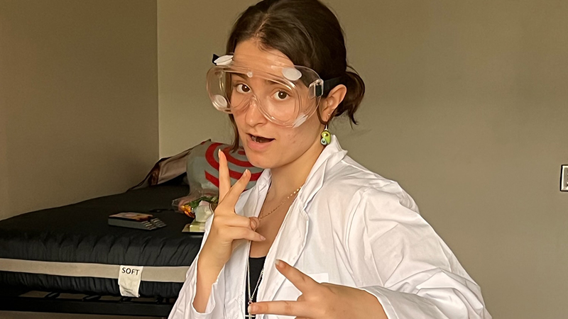 Beatrice Glaviano ’26 looks forward to completing her Summer Undergraduate Research Fellowship project this summer.
