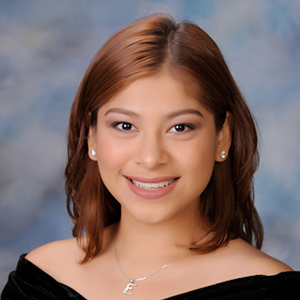 Emily Miron ’22
