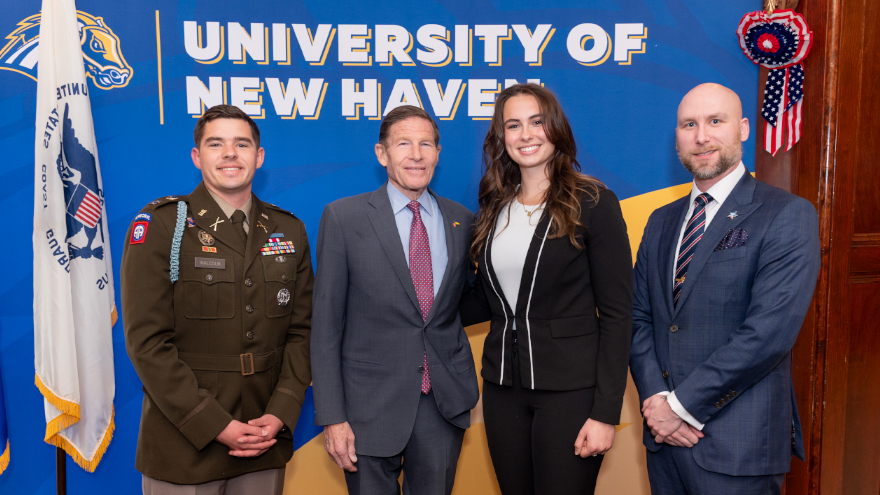 Sen Richard Blumenthal and veterans