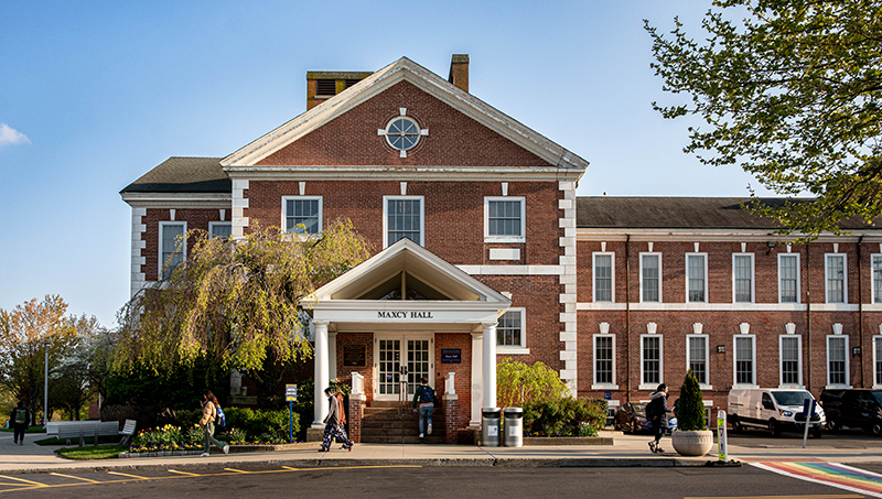 Maxcy Hall at the University of New Haven.